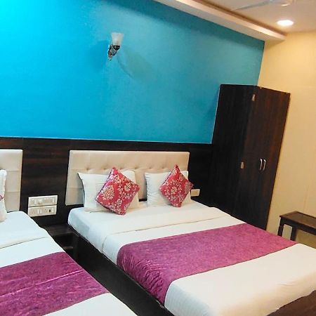 מומביי Hotel Golden Galaxy - Santacruz East מראה חיצוני תמונה