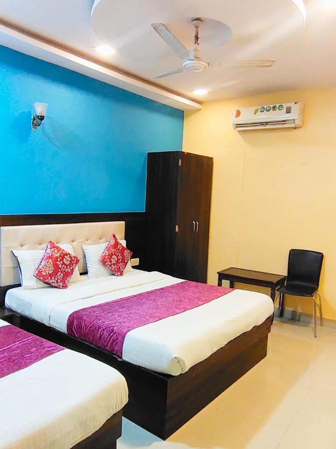 מומביי Hotel Golden Galaxy - Santacruz East מראה חיצוני תמונה