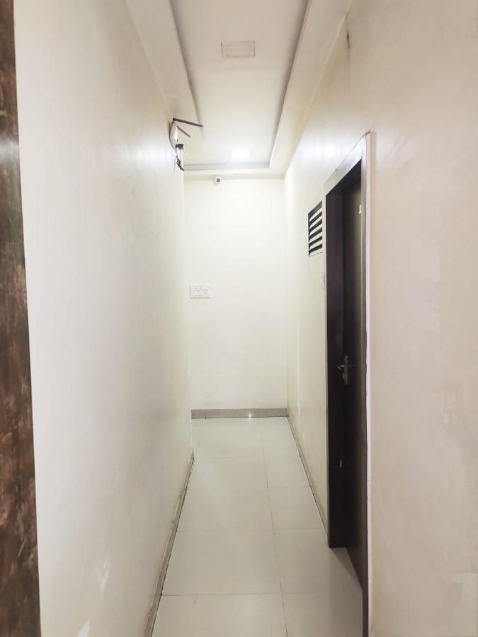 מומביי Hotel Golden Galaxy - Santacruz East מראה חיצוני תמונה